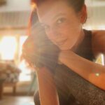 Isabelle Kaif Instagram - Distracted by that good light Magic Hour