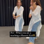 Isha Sharma Instagram - I dont know why i put this song but 😂😂😂😂 @isha_sharma7 You are a cute chirpy child when u turn up to the class and i couldn’t resist to share this Some BTS while choreographing KoI si …. #trending #viralreels #viralvideo #trendingsongs #ishasharma