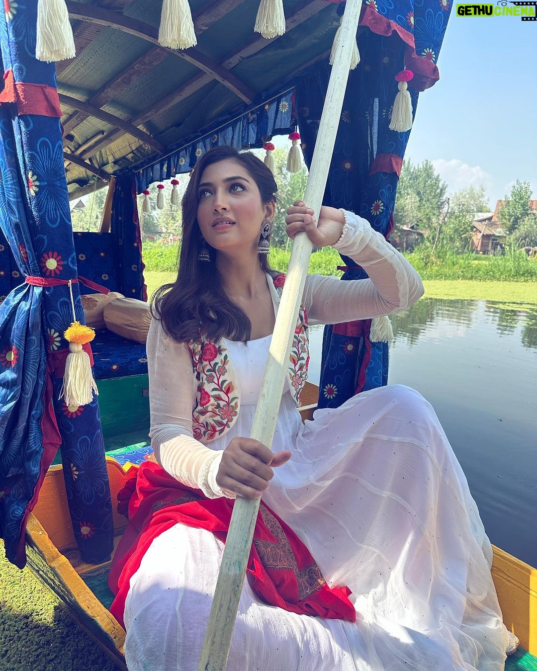 Isha Sharma Instagram - Are you excited to watch pashminna ❤️ Share your comments below.