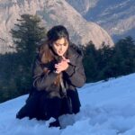 Isha Sharma Instagram - Guess this place and must watch my vlog… 🫰🫰🫰