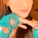 Isha Sharma Instagram - To all my new Kashmiri fans. Love from pashminna 🫰