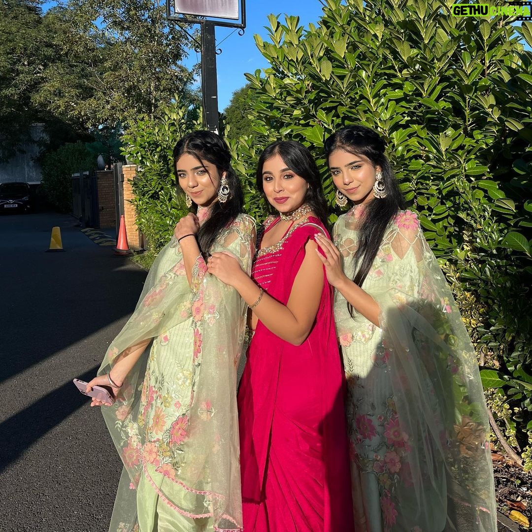 Ishveen Gulati Instagram - sunkissedđź’‹