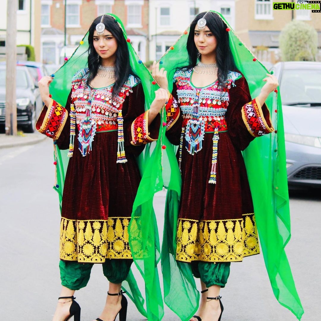 Ishveen Gulati Instagram - Afghan Jalebi Mashooq Farebi Gayal Hai Tera Deewana Bai Wah♥️ #teamvleenam . . OUTFIT: @mac.storelondon 💫