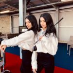 Ishveen Gulati Instagram - Wanna play golf?⛳️Swipe!! Thank you for all the love❤️ 📸photo credits @amxn.sg #teamvleenam #mirrortwins