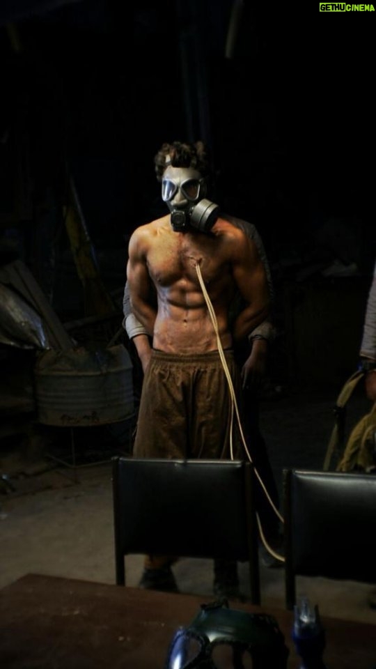 Jackky Bhagnani Instagram - Throwback to shooting for the Carbon movie. Environmental responsibility has always been a top priority in our lives. As I celebrate my birthday and set new year resolutions, I ensure that consciousness for our environment remains a shared responsibility. Focusing on keeping the world clean in the new year is not just good for the planet but also for our minds, bodies, and souls. Together, let's safeguard and enhance the world we inhabit. PS: Here's to reclaiming this body with motivation and determination—keeping it fun!💛 #Carbon