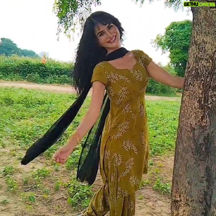 Jashn Agnihotri Instagram - #shootmode #bts #funduringshoot ❤️