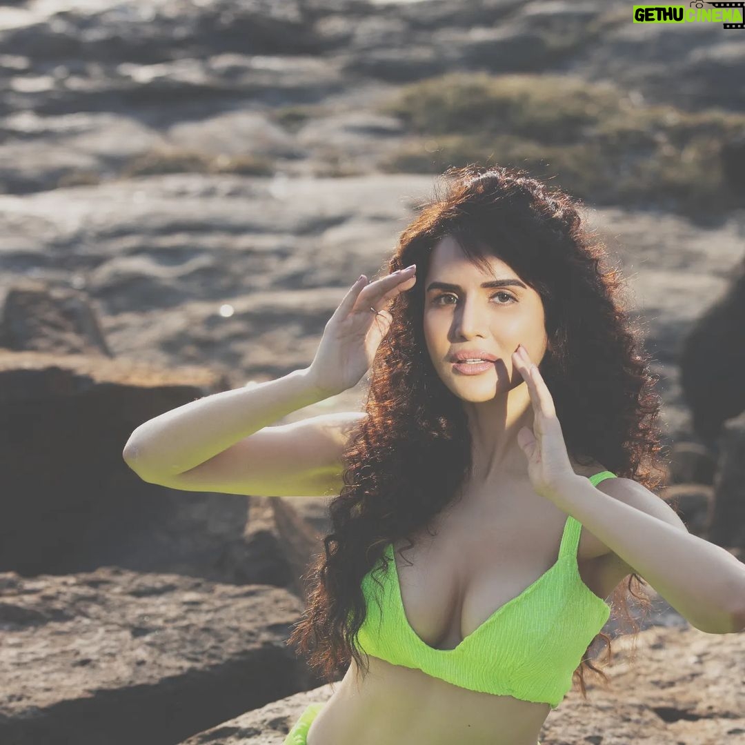 Jashn Agnihotri - 75.5K Likes - ❤️