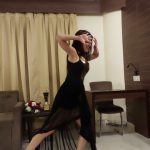 Jashn Agnihotri Instagram - #hotelroom #masti #reels post the #show 🙈❤️