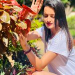 Jasmine Rath Instagram – Current mood: warm and sunny✨what about you??🤗

#jasminerath #picoftheday