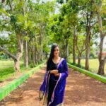 Jasmine Rath Instagram - ଖରା ଏବଂ ଛାଇ✨ #jasminerath #summer #summervibes