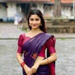 Jasnya Jayadeesh Instagram – Vadakkumnathan 🕉️🙏🏻🤍
Saree @ar_handlooms_kuthampully 🤍
📸 @neethu_jayan2 🤍