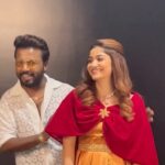 Jasnya Jayadeesh Instagram - Such a fun filled amazing shoot it was❤️ thank u @vishnuunnikrishnan.onair ❤️etta Designing &Styling by @sabi_christy ❤️ Mua @kebeersulaiman @kalamandalam_vyshak ❤️ Vc @arun_anedath ❤️ Location @picco.kochi ❤️