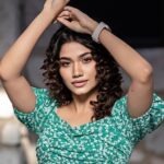 Jasnya Jayadeesh Instagram - Technique and ability alone do not get you to the top; it is the willpower that is most important.🤍 📸 @noorul_aminkhann 🤍 . Stylist @jayadeesh_k_damodar 😜 Hairstylist @neethu_jayan2 🤓