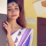 Jasnya Jayadeesh Instagram - Moham kondu njan 🤍🥰 Saree @ar_handlooms_kuthampully 🤍 📸 @arun_anedath ❤️ @neethu_jayan2 @jayadeesh_k_damodar