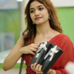 Jasnya Jayadeesh Instagram - Write me a caption ✍️😜❤️ 📸 @jk.dop ❤️
