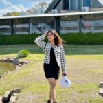 Jasnya Jayadeesh Instagram - Not all who wander are lost 🤍🍃 . 📸 @neethu_jayan2 🤍😘 Hot Air Ballooning Hunter Valley