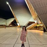 Jasnya Jayadeesh Instagram – @operahouseto Sydney ❤️ Australia 🇦🇺 
.
@neethu_jayan2 @devanandha.malikappuram @sreyajayadeepofficial____ @sharon_shelz Opera House, Sydney Australia