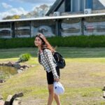 Jasnya Jayadeesh Instagram - Not all who wander are lost 🤍🍃 . 📸 @neethu_jayan2 🤍😘 Hot Air Ballooning Hunter Valley