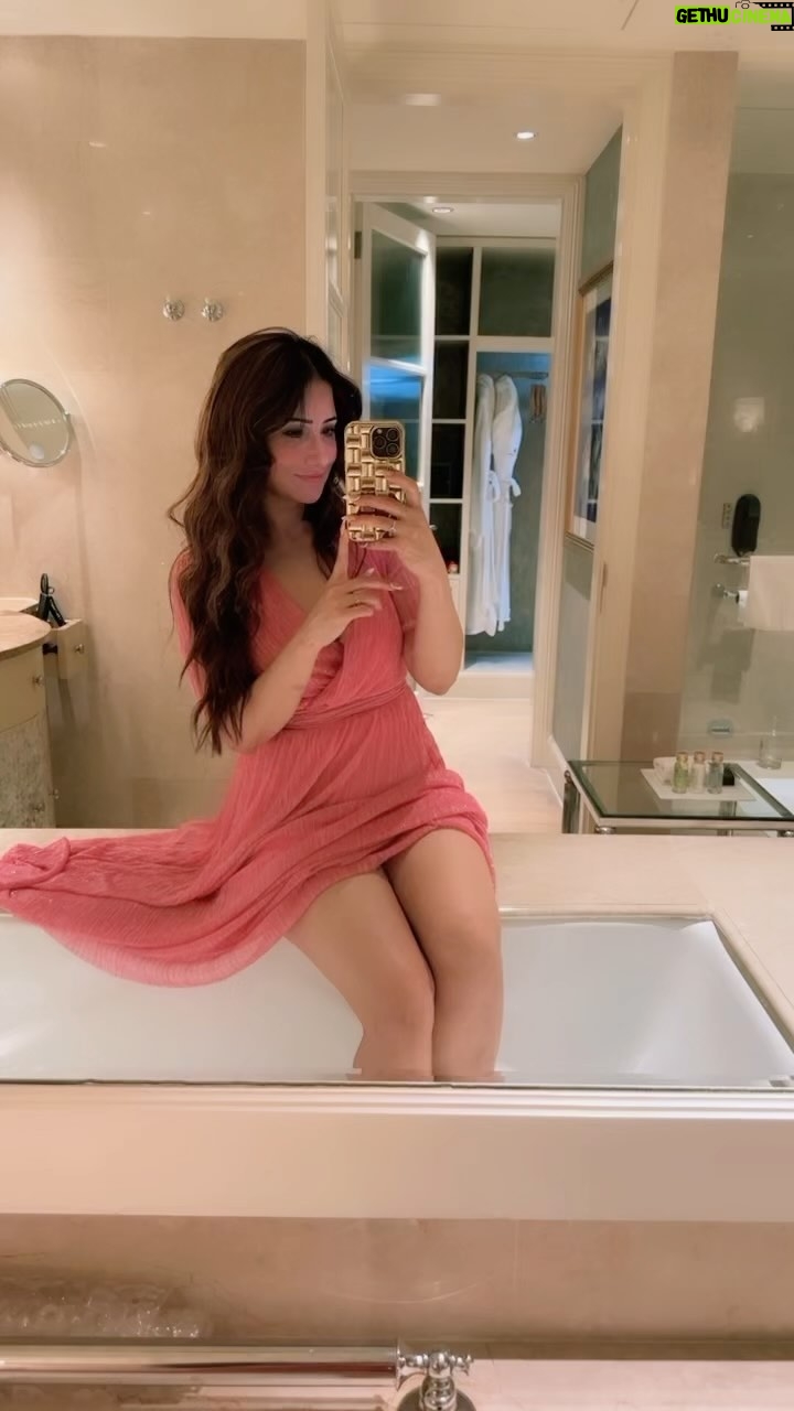 Jazz Sodhi - 9.4K Likes - 💞💞💞💞💞