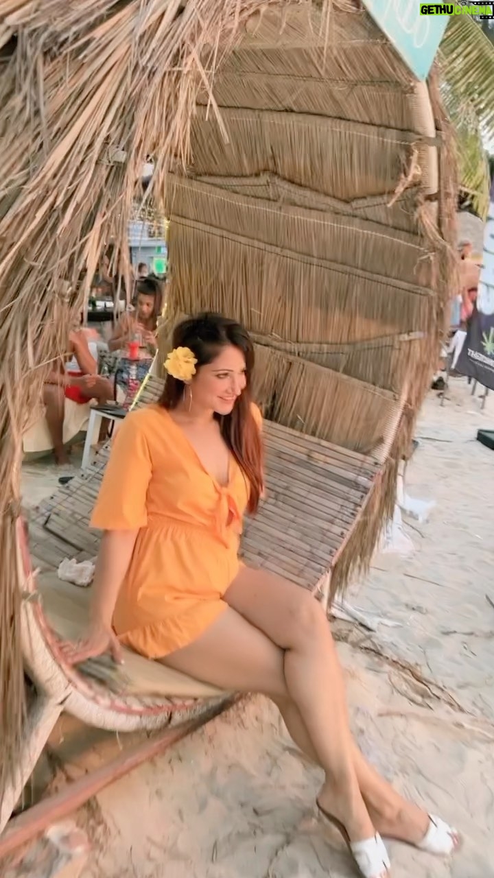 Jazz Sodhi - 4.8K Likes - 🧡🧡🧡🧡🧡🧡🧡