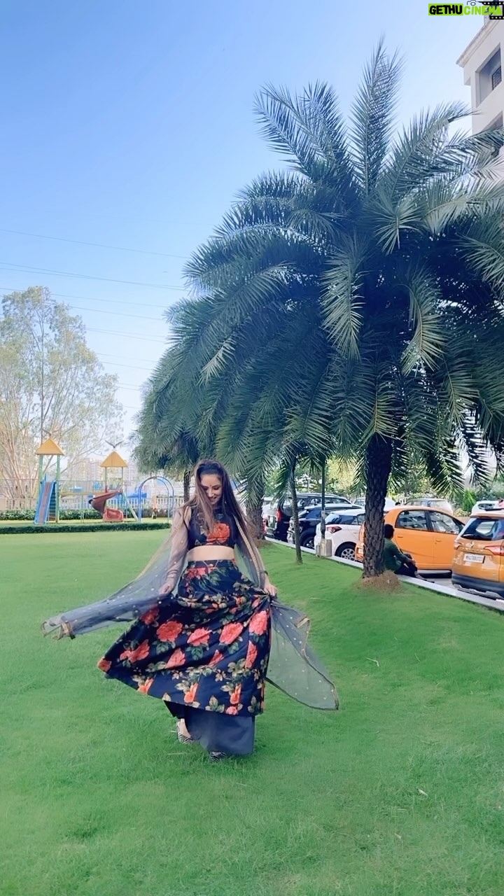 Jazz Sodhi Instagram - #vemakhna @sarfaraz_9434 @deeppohsanofficial @doss_music