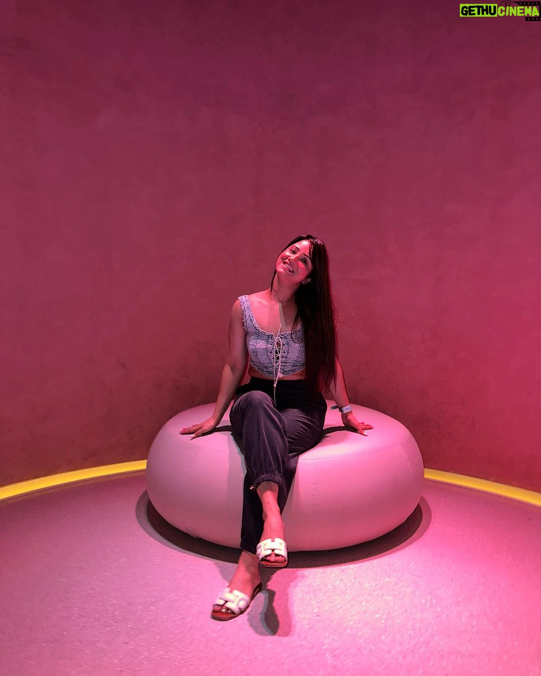Jazz Sodhi Instagram - 🧚🏻♀️🧚🏻♀️🧚🏻♀️🧚🏻♀️ Museum of the Future