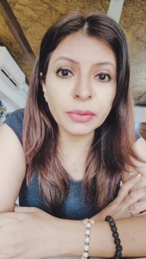 Jennifer Mistry Bansiwal Instagram - KAHANI AB TAK-
PART 2-
In this video- WHEN I STARTED RECORDING CALLS ...
Started yesterday, this is a series of videos about my in going case of sexual harassment against my Producer Asit Modi, Operation Head Sohil Ramani and Executive ProducerJatin Bajaj.
How it started? What happened? How I approached Police Authorities and various other officers? How they aren't helping, How am i running from office to office for justice leaving my daughter at home with in laws, How i have filed loads of paper work, How I went through the same mental and emotional trauma every time i write... The story is endless and so are the emotions...
it seems like I m the culprit waiting for hours and hours at their offices so that Authorities listen to me... the amount of struggle I have gone through no one should go through... meanwhile my friends, colleagues,  society stopped talking to me...
But... I will go to any level to get the justice
... no matter how much Authorities and witnesses are bribed or influenced... coz I m speaking the truth... it is my life purpose now to get justice... Karma is for real... If not jurisdiction, God is there to do justice... 

#jennifermistrybansiwal #jmb #sexualharassment #asitmodi #tmkoc #taarakmehtakaooltahchashmah #roshansodhi #roshanbhabhi #sohilramani #jatinbajaj #policeauthorities #truth #mumbaipolice #justice #sexualharassment #justice4jennifer #justice4jmb #policeauthorities #tmkoc
