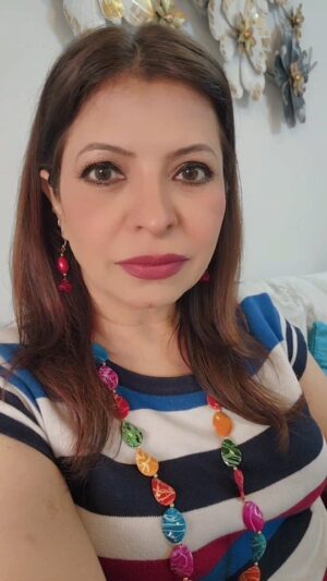 Jennifer Mistry Bansiwal Instagram - Sexual harassment... 
Google the meaning and then judge anyone...
Koi kitni himmat jutata hai Sexual harassment k against bolne k liye, aap soch hee nahi sakte... If not support, at least don't judge...

#jennifermistrybansiwal
#jmb #jmbreels #sexualharassment
