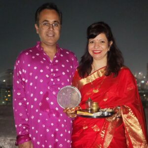 Jennifer Mistry Bansiwal Instagram - Karwa Chauth celebration 

Mehandi @taslim_mehndi_designer

#jennifermistrybansiwal
#jmb #bobbybansiwal
#mayurbansiwal #Lekissha #lekisshamistrybansiwal #jenissha
#karwachauth