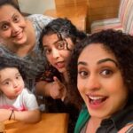 Jewel Mary Instagram - Nahiiiinnu paranja nahiiii !!!! “ vendaaaaa” thats one thing our beautiful nilu baby is sure about !!! But some how I managed her to give me one selfie with her precious lil smile !!! Beautiful Nilu u be fierce and beautiful 🔥voice ur opinions .. explore the world and conquer it just like ur wonderful mother did with her love and creativity! @pearlemaany u are beautiful and the aura of love u possess is incredible!Such lovely people! Bumping into each other was the best part of last night I would say ! And paru u pretty lady @parummaa such a long time 😛 So happy to meet u darlings ❤️❤️❤️❤️❤️ lots of love 😍 @nila.pearlish @srinish_aravind #nila #nilubaby #pearlymaaney