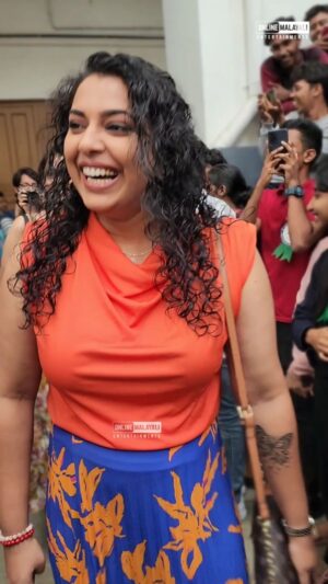 Jewel Mary Instagram - മലയാളികളുടെ പ്രിയനായിക ജ്യൂവൽ മേരി.. ❤️❤️
#jewelmary @jewelmary.official