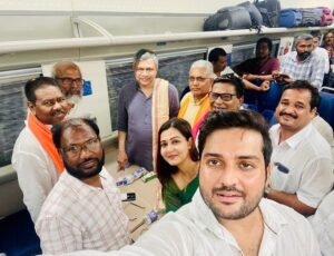 Jina Samal Instagram - #vandebharatexpress train inaugural ceremony 🇮🇳at  balasore with honorable railway minister Sri @ashwini.vaishnaw sir , honorabel MP Sri @pratap.sarangi nana🙏it’s a proud moment for us🤞#gratitude #bandebharatexpress 👏