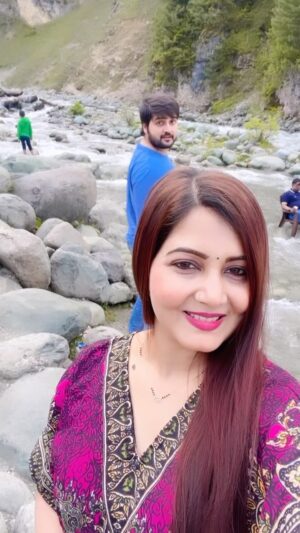 Jina Samal Instagram - Happy anniversary my baby, best friend, strength, support system, lifeline,my everything ❤️🥹 I am very emotional to right now to type about you.. jete  lekhilebi kam tame janicha .. my eyes are full of tears now and not only today every day am praying god for our good vibes nd crazy bond for till end of life ❤️😘🧿 I love u husband 😘🧿🥹 #happyanniversary #rudzeen #ରୁଦ୍ରଜିନା #forever ♾️❤️🧿