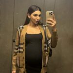 Juhi Godambe Instagram - Festive Dinner With @Burberry 🤍✨ Spot my 9 months bump? 👀🤰🏻