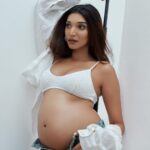 Juhi Godambe Instagram – Captured the bump with @sashajairam 🤍