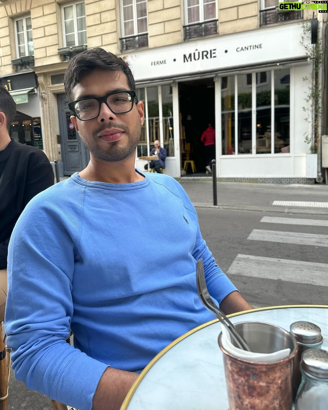 Juhi Godambe Instagram - Sunday in Paris photo dump, shopping, coffees and lots of food 👌🏼 . . Wearing @labelankitajain #jginparis Paris, France