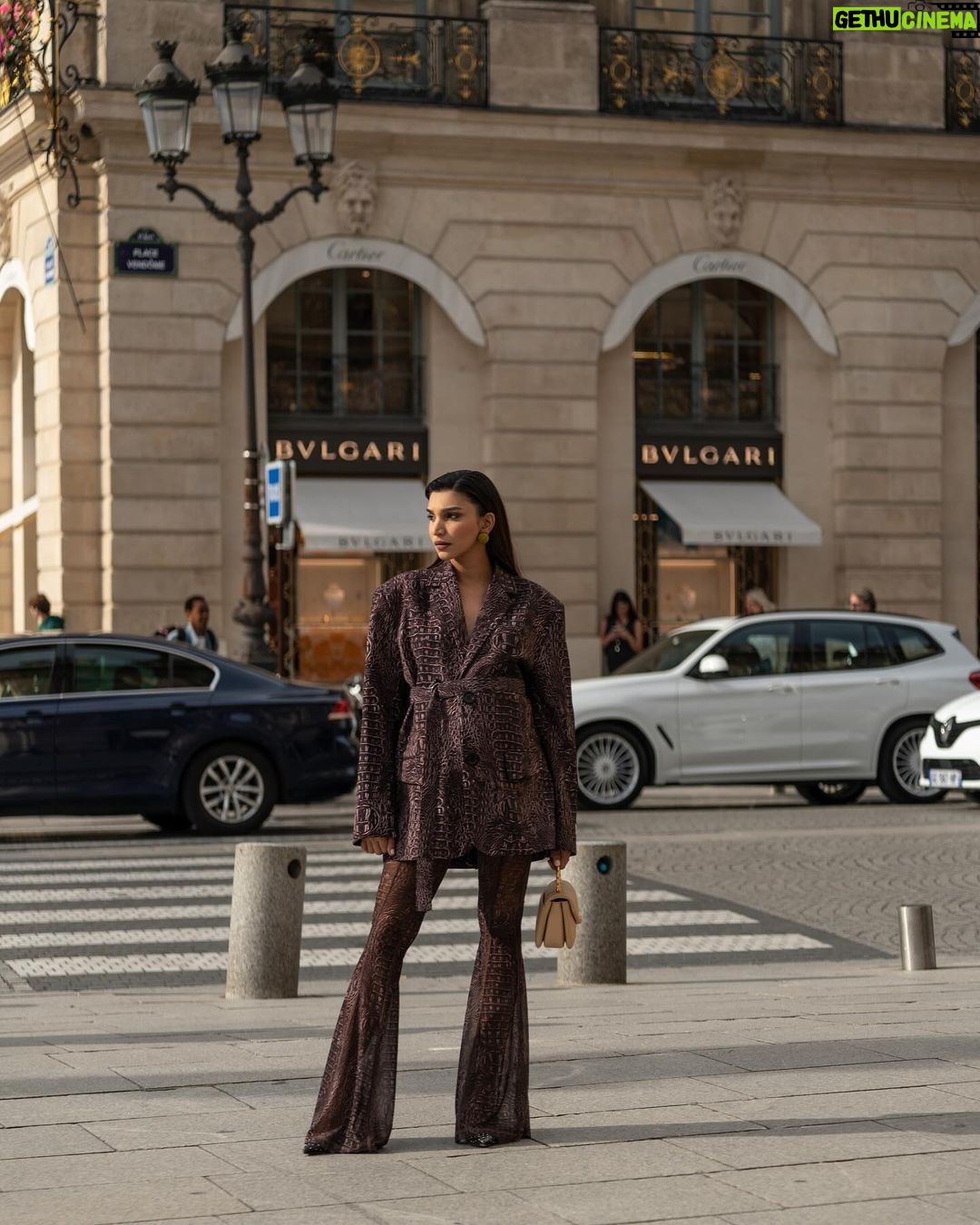 Juhi Godambe Instagram - @bulgari Day ✨🐍 . . #jginparis Paris, France