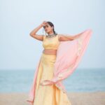 Kaavya Arivumani Instagram - Feelin goldyy in my element ⚜️👑 Ft @kaavyaarivumanioffl shot by @studio212_photography Styled @indu_ig Makeup @vishaa_hairandmakeup Hairdo @anu_hairstylist_sareedrapist Wearing @maolia_3 Jewelry @fineshinejewels #kaavya#kaavyaarivumani