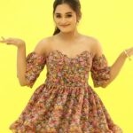 Kaavya Arivumani Instagram – Strawberry state of mind✨🌸

@shri_she 
@dhanush__photography 
@vybn_studio 
@kalaiartistry 

#kaavya#kaavyaarivumani