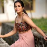 Kaavya Arivumani Instagram - I look more chubbier than now,since it was shot five months back ! ☺️💓 @indu_ig @haran_official_ @deepika_hairstyles @deepz_beautyjourney @theneedlecraft.world @the_beta_girl #kaavya#kaavyaarivumani