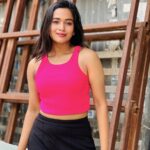 Kaavya Arivumani Instagram - Walking on pink clouds 🌤️🍬👛🎀 #kaavya#kaavyaarivumani