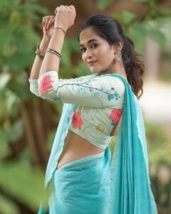Kaavya Arivumani Instagram - All the feels💚 Costumes - @ivalinmabia Photographer - @camerasenthil Makeup - @jeevya_makeoverartistry Hair - @purpleplusnagu Shoot Organized by @rrajeshananda #kaavya#kaavyaarivumani #insta #instagood