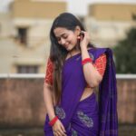 Kaavya Arivumani Instagram – Saree and me makes best pair🌸🥹❤️

@mahaasarees 
@sathyaphotography3 

#kaavya#kaavyaarivumani