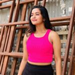 Kaavya Arivumani Instagram - Walking on pink clouds 🌤️🍬👛🎀 #kaavya#kaavyaarivumani