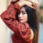 Kaavya Arivumani Instagram – Floral forever🥀🎴
@sathyaphotography3 

#kaavya#kaavyaarivumani