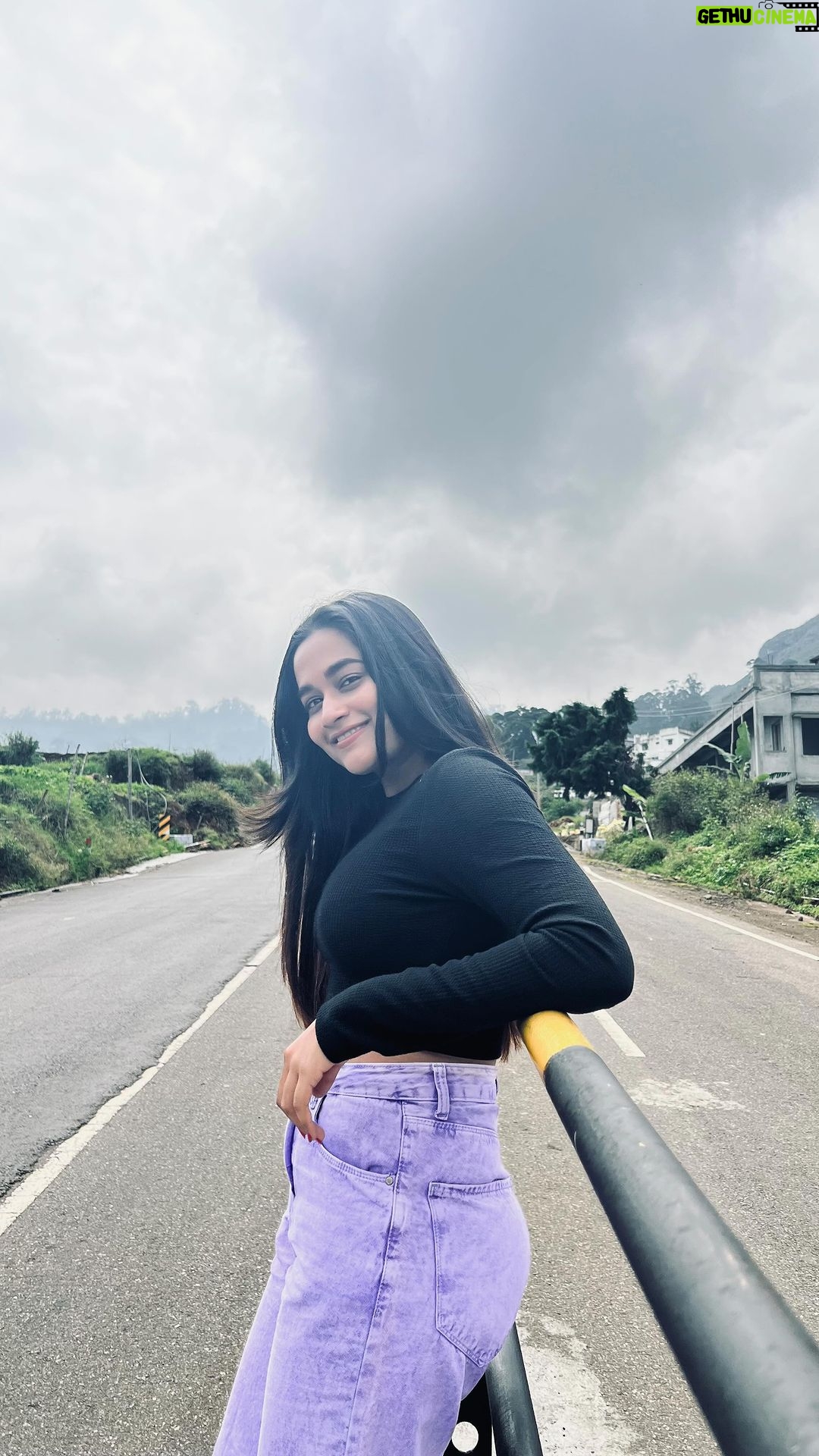 Kaavya Arivumani Instagram - ✨this place !💜 #kaavya#kaavyaarivumani