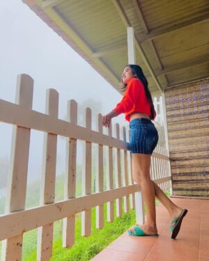Kaavya Arivumani Instagram - Flying high ✨
#kaavya#kaavyaarivumani