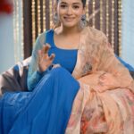 Kaavya Arivumani Instagram - Jewellery shopping at your fingertip !!.. Make jewellery shopping a breeze from home on a click. Check out our dazzling collections #GRTjewelsonline..Find the perfect gift for everyone on your list.