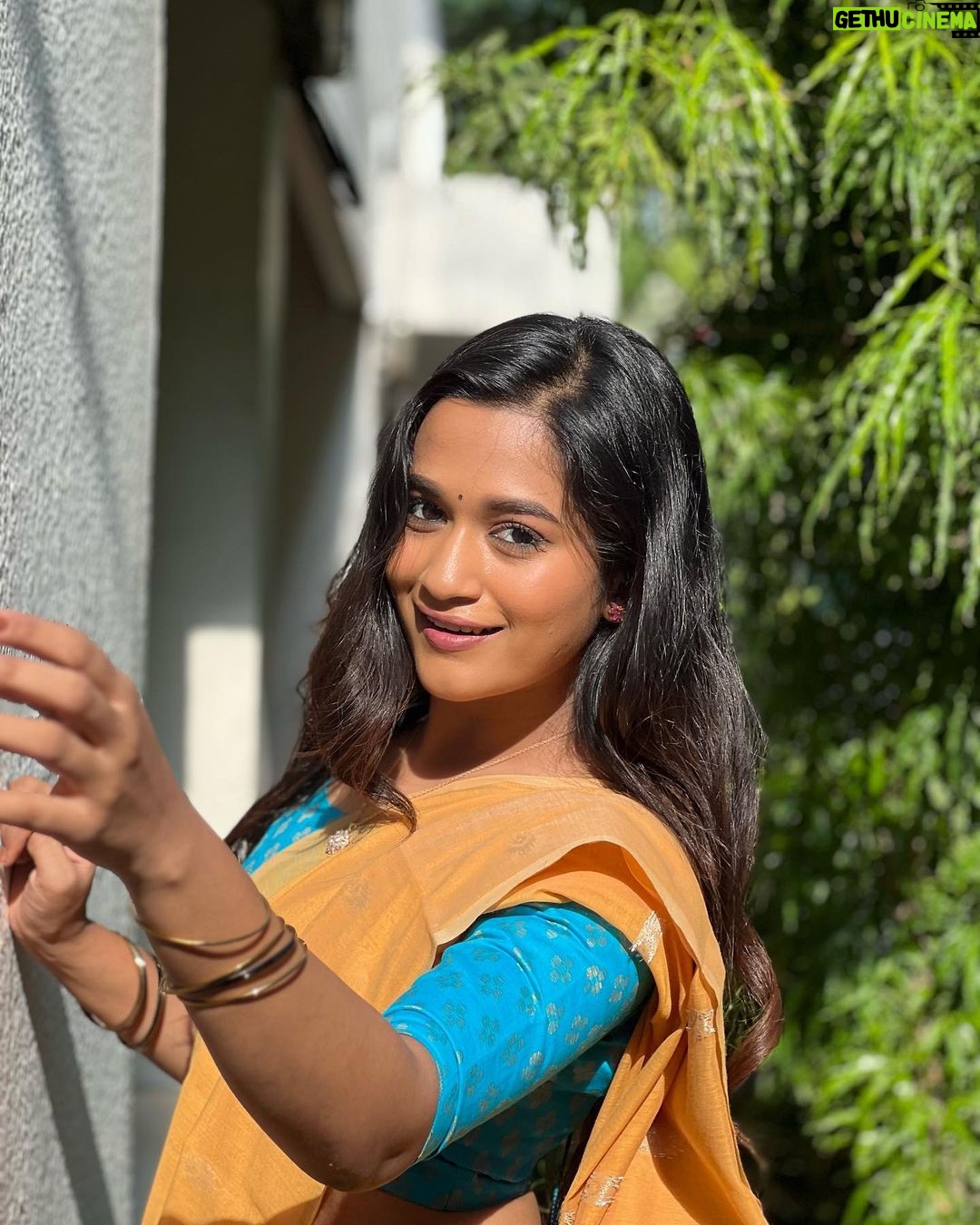 Kaavya Arivumani Instagram - Kaarkuzhal Kadavaiye ♥️ #kaavya#kaavyaarivumani #instagood