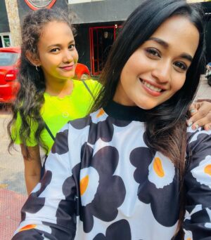 Kaavya Arivumani Instagram - Grateful♥️#25thbirthday 
Thankyou for everything., I have been flooded with wishes and messages ! Just Thankyou wouldn’t be enough !  Love you all ♥️☺️

Thanks for all the blessings 🫶🏻♥️

#kaavya#kaavyaarivumani #instagood
